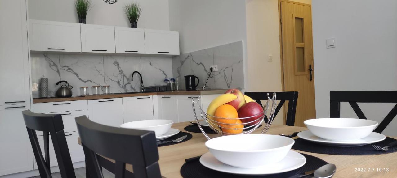 Apartament Magnolia -Centrum Tarnow Extérieur photo